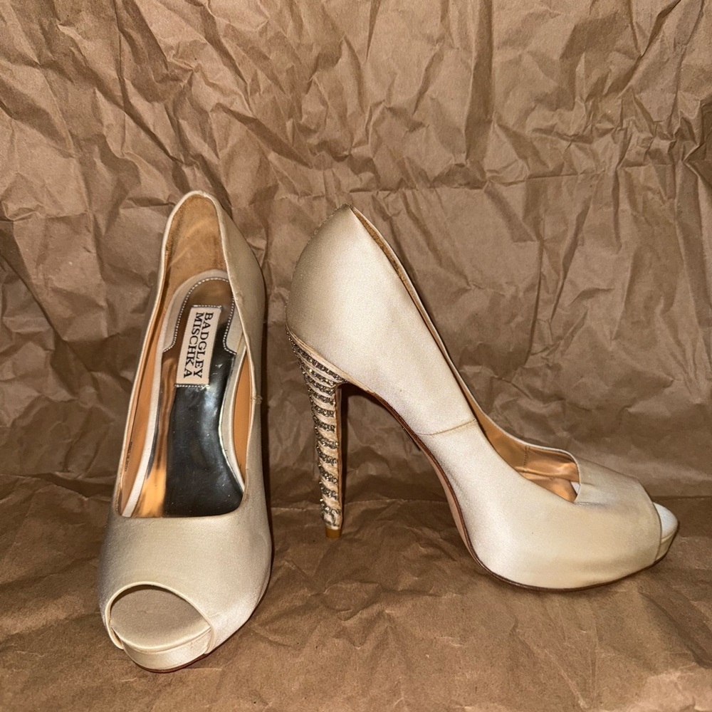 Badgley Mischka Cream Peep-Toe Heels with Embellished Heel